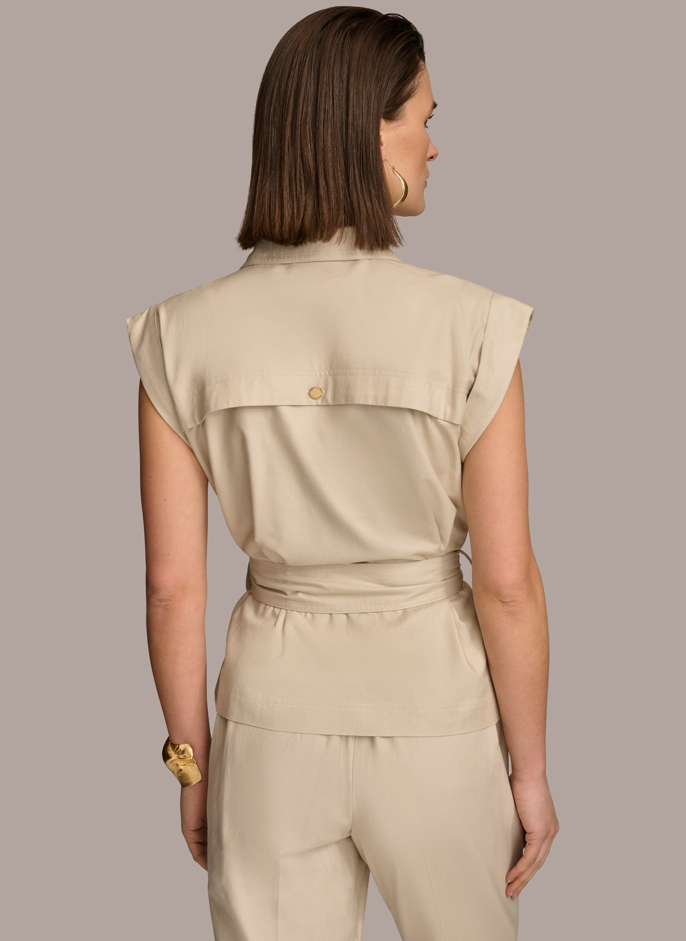 (image for) PRACTICAL BELTED JACKET WITH POCKETS